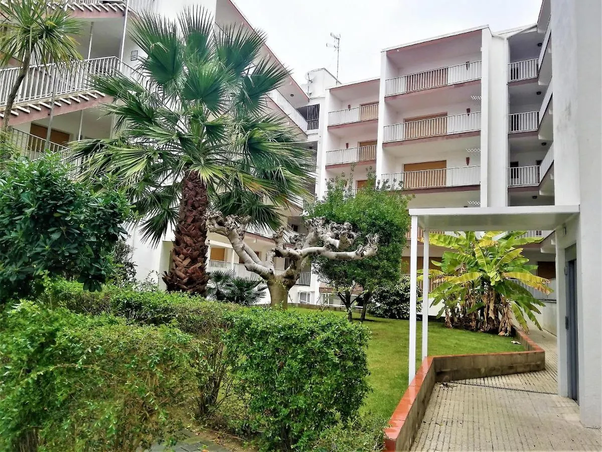 Apartamento En Roses, 2ª Linea De Playa, Con Terraza, Wifi Y Parking Comunitario - Es-258-31 0*, רוזס ספרד